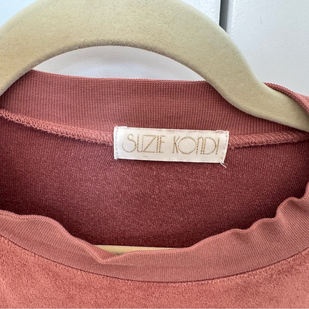 Suzi Kondi Rust Sweatshirt - Picture 3 of 4